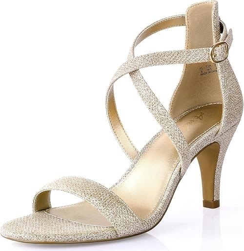 Strappy Sandals to Wear with White Jeans