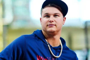 Tim Miller's Pearl Necklace