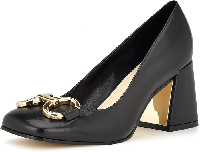 Best Shoes to Wear with Wide Leg Jeans 