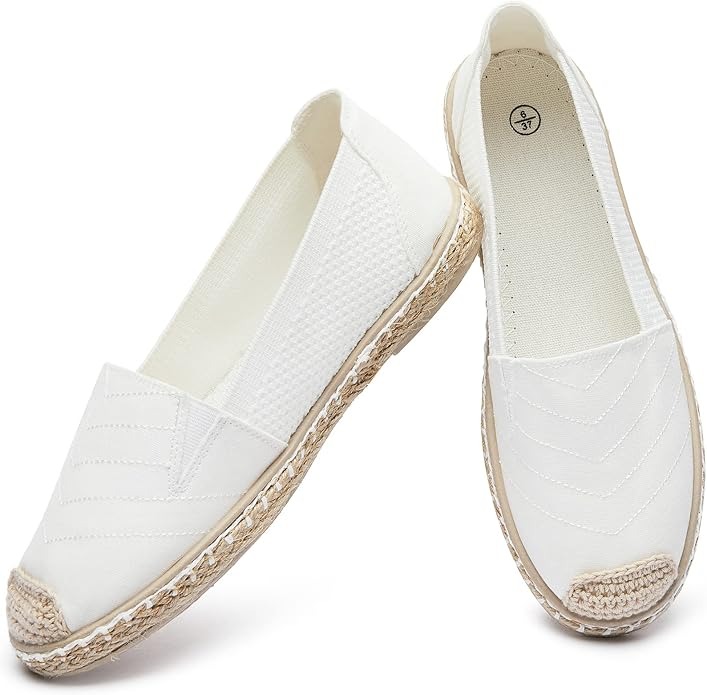 Best Shoes to Wear with Wide Leg Jeans