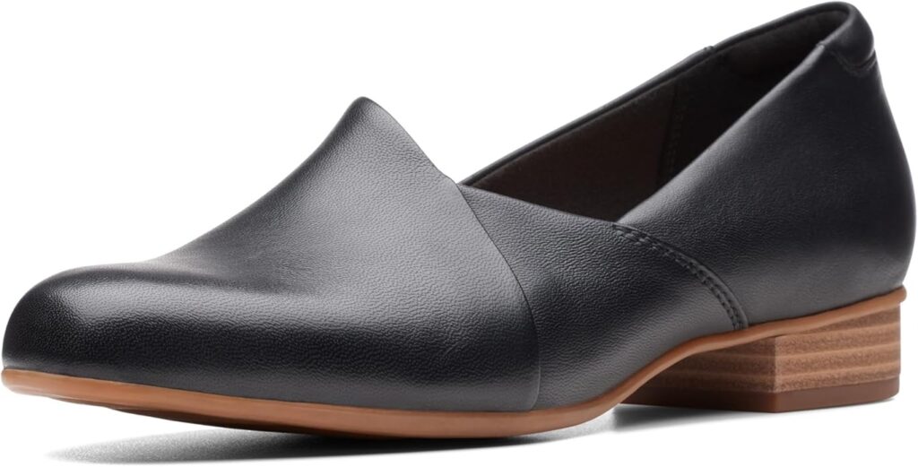 Best Shoes to Wear with Wide Leg Jeans